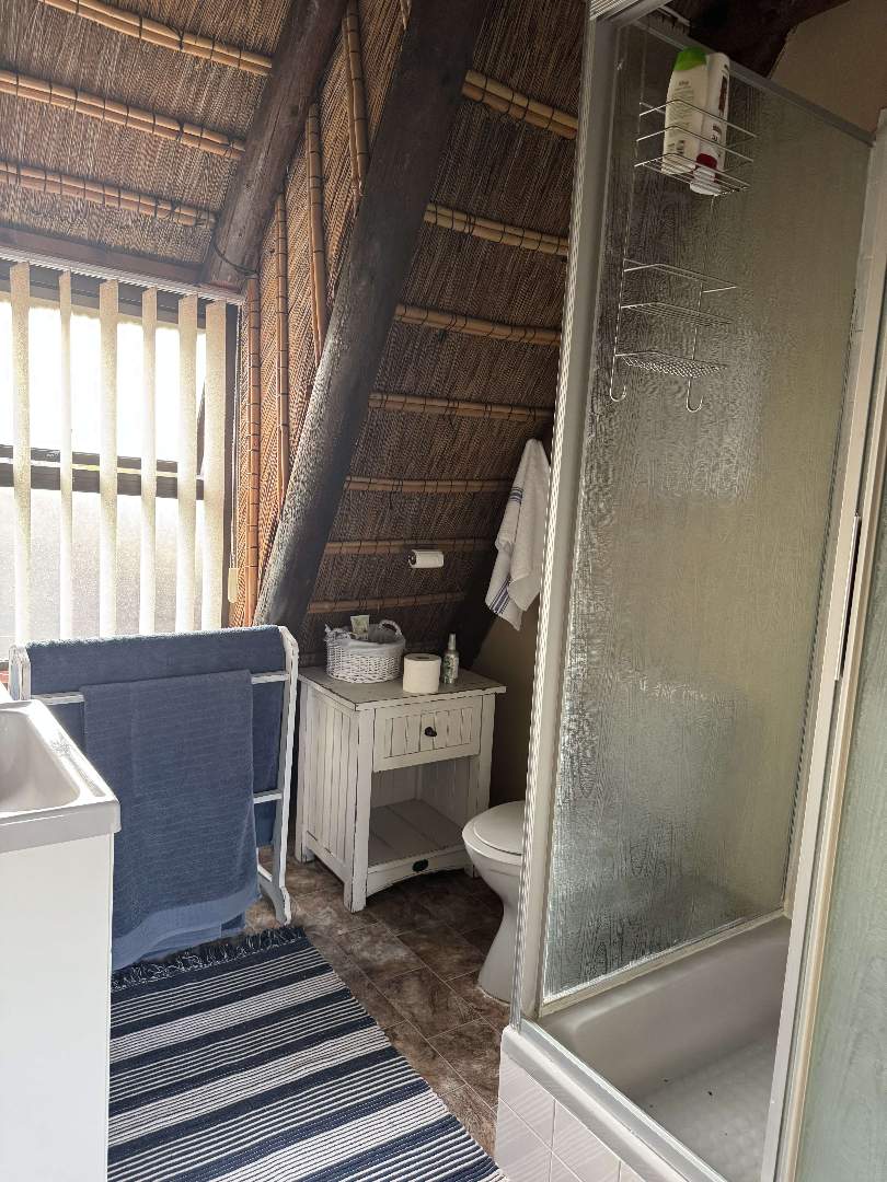 To Let 4 Bedroom Property for Rent in Stilbaai Western Cape